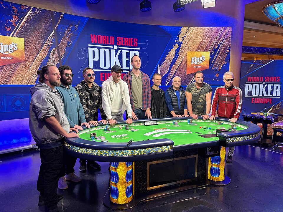 player:Q168618 - Phil Ivey:10条WSOP手链背后的跨界统治力,中国玩家能学到什么?