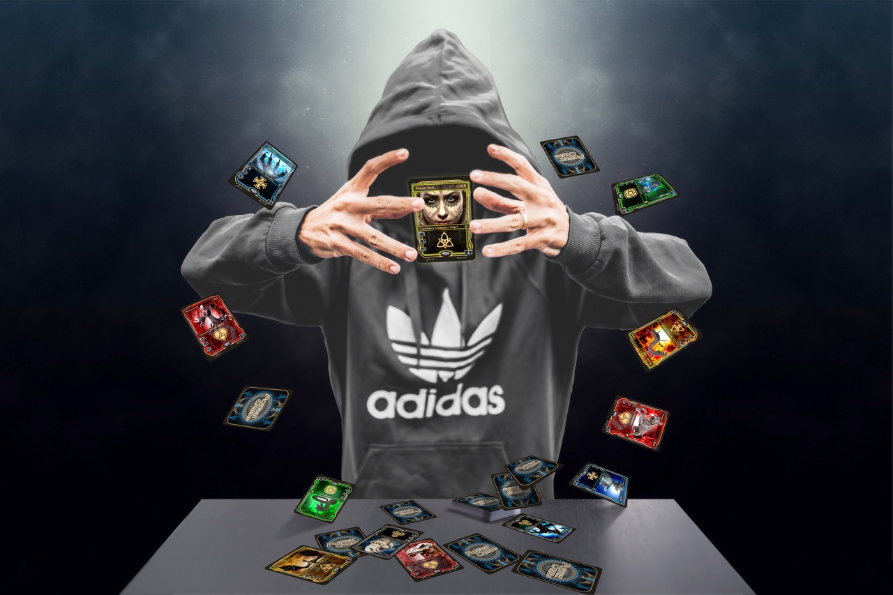 https://www.reddit.com/r/poker/comments/1u8l7r8/does_anyone_know_of_any_sitesreputable_or_notthat/ - 【牌局安全】私人牌局中，能看别人底牌的作弊网站真